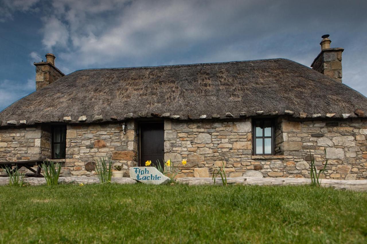 Tigh Lachie, Mary'S Thatched Cottages, Elgol, Isle Of Skye Eksteriør billede